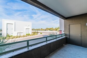 프 리미엄 아파트, 침실 2개, 금연, 발코니 | 테라스/파티오