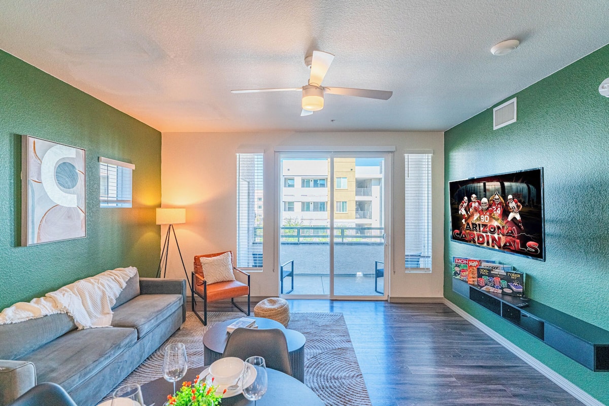 55-inch Smart TV with digital channels