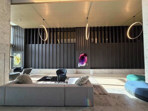 Lobby - Spacious CBD 1BR | Marvel Stadium in 5 mins (Melbourne)