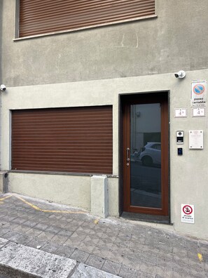 تفاصيل الفندق من الخارج