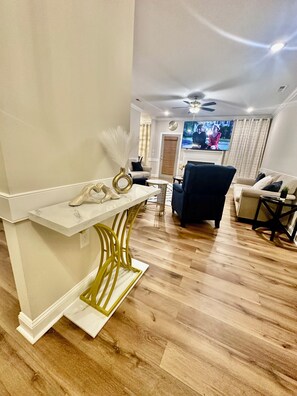 Interior - Perfect Getaway (Rocky Mount)