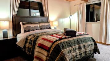 4 sovrum, skrivbord, strykjärn/strykbräda och wi-fi