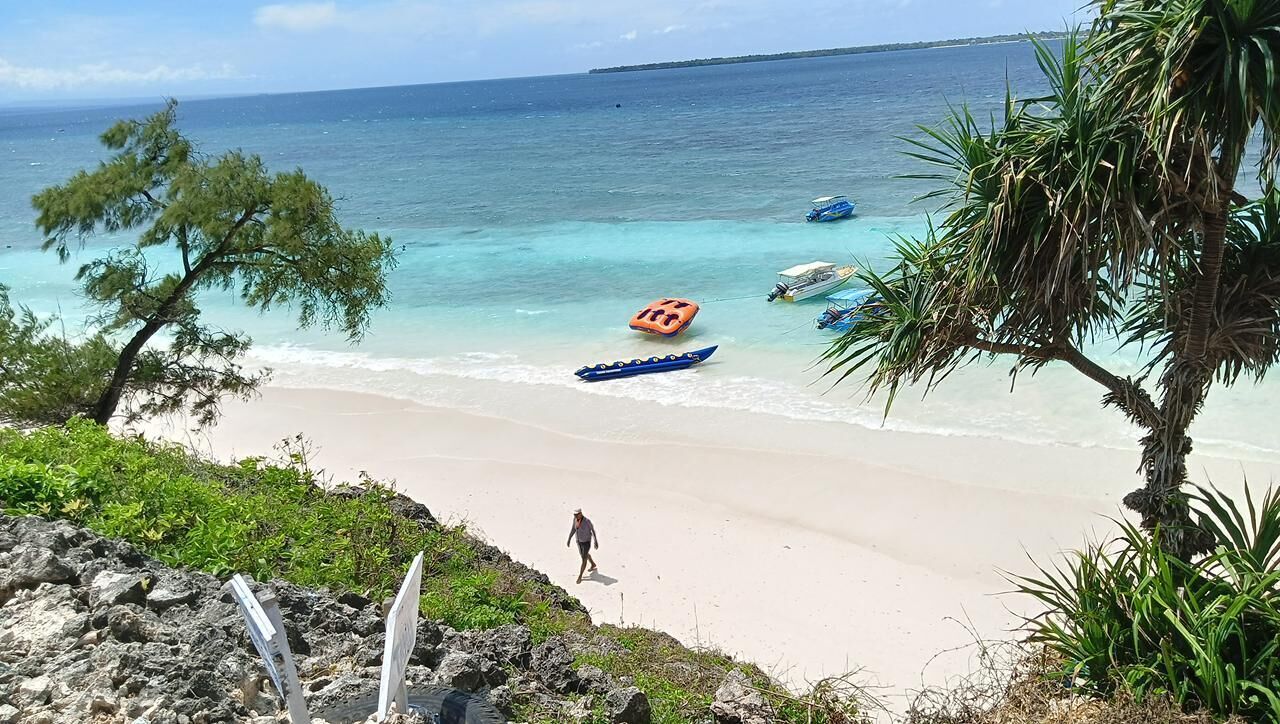 Deluxe-bungalow, rantanäköala | Näkymä rannalle/valtamerelle