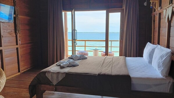 Desk, iron/ironing board, free WiFi - Casablanca Bira Resort (Bira)