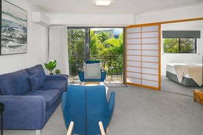 1 makuuhuone, silitysrauta/-lauta, Wi-Fi, vuodevaatteet