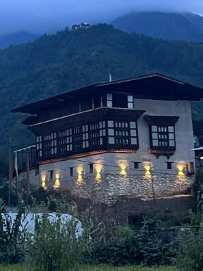 未分類圖片，第 2 張 (共 15 張)，按鈕