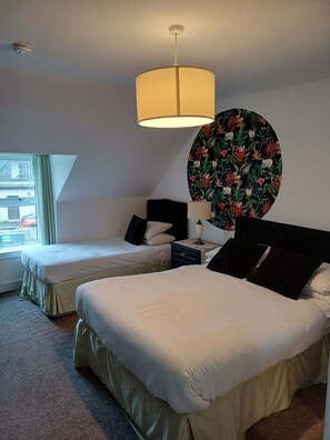 Family Room, City View