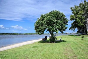 Beach towels - Banyandah Riverside Retreat (Sunshine Coast)