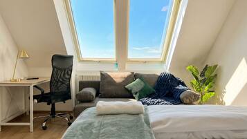 Basic Apartment | Iron/ironing board, free WiFi