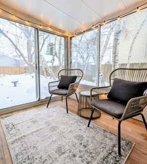  المنشأة من الداخل