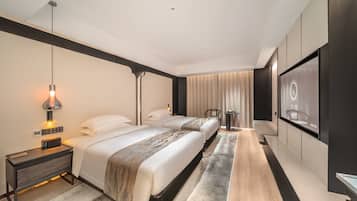 Senior Twin Room, Mountain View | Desk, laptop workspace, blackout drapes, iron/ironing board