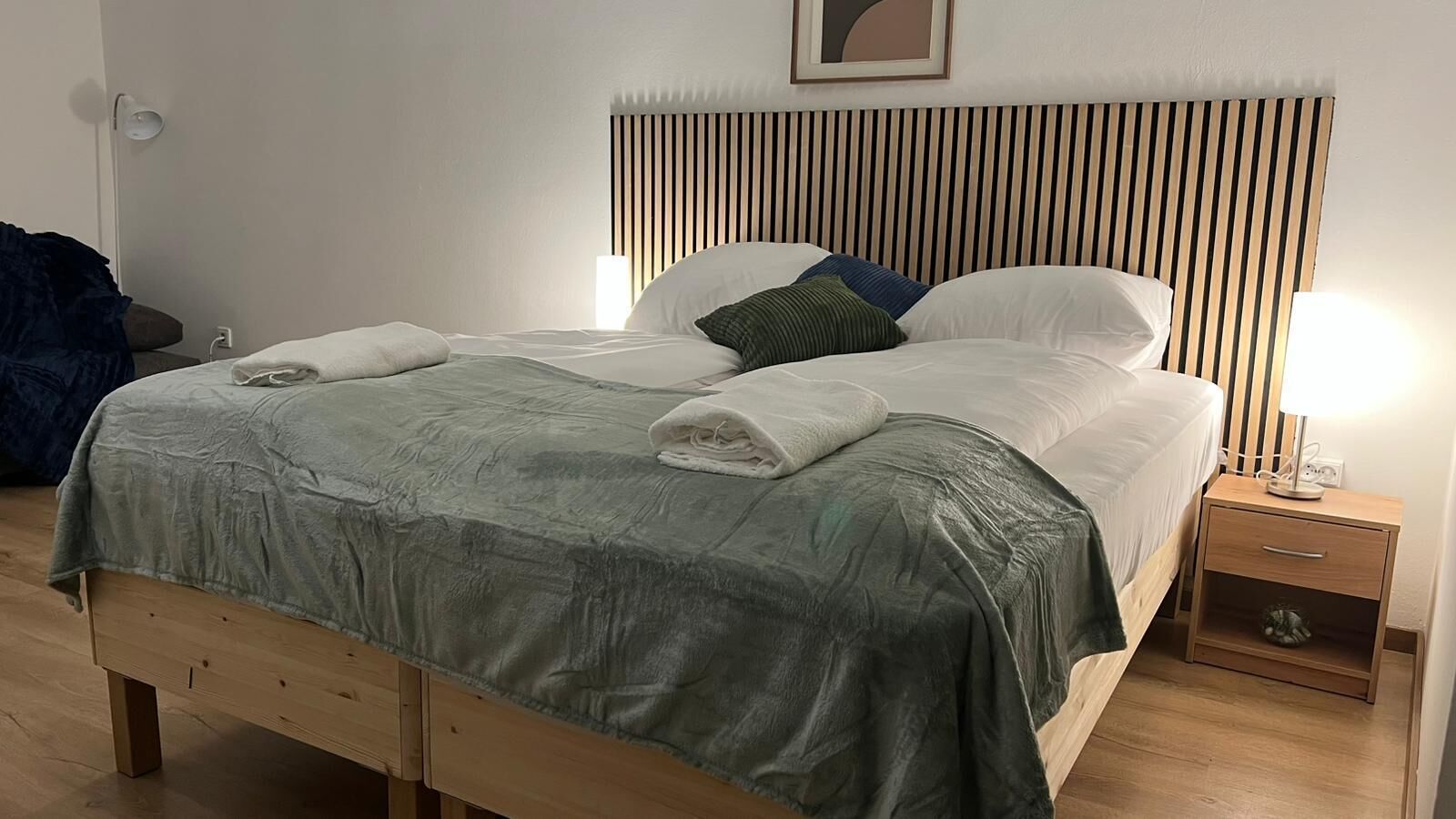 مكواة/لوح كي وواي فاي مجانًا