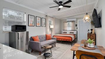 Fer et planche à repasser, Wi-Fi, draps fournis