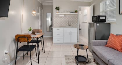 Chic Downtown Orlando Studio