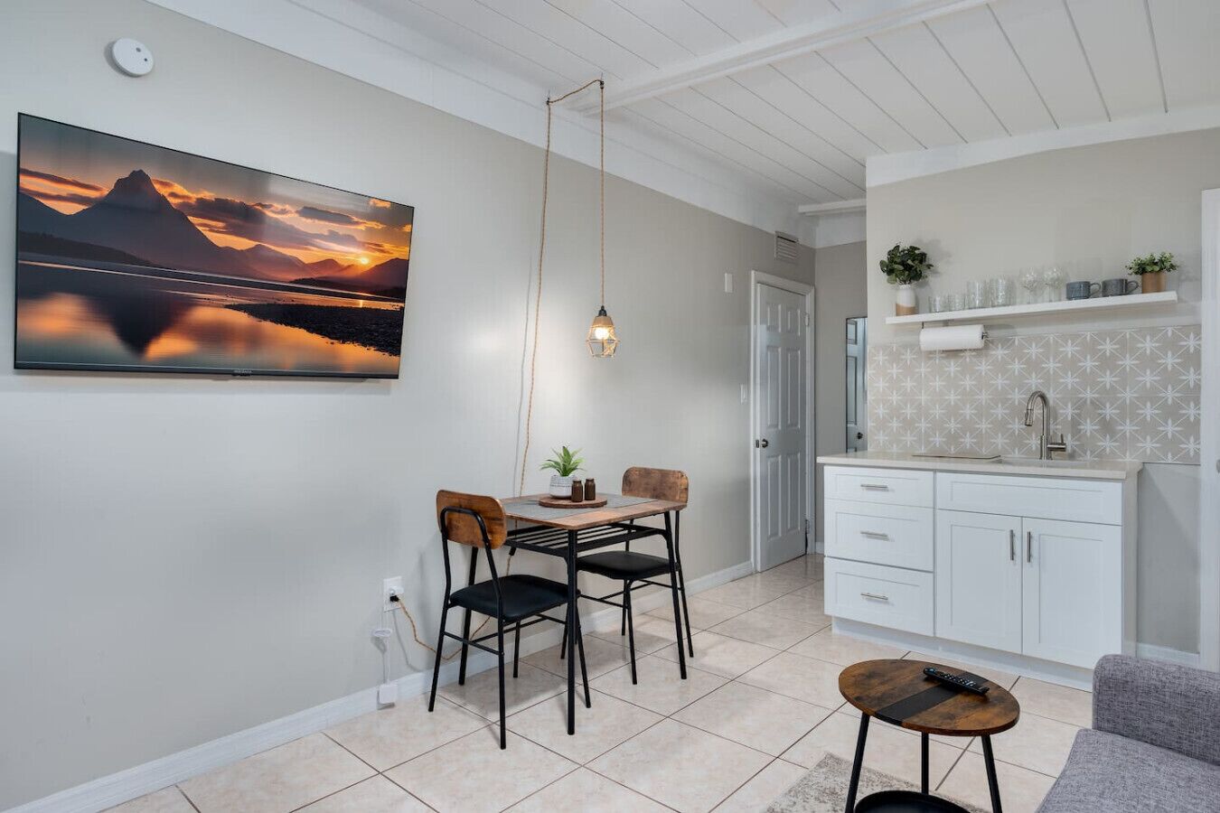 Chic Downtown Orlando Studio - Orlando