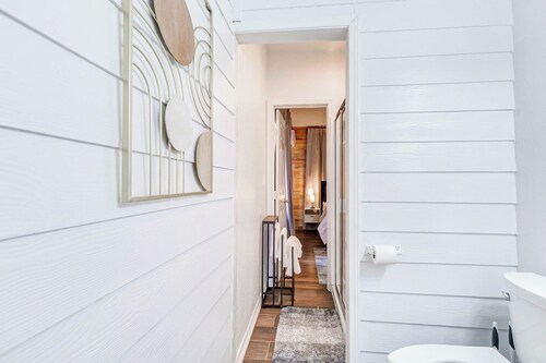 Houston Private Retreat, 17 min Downtown