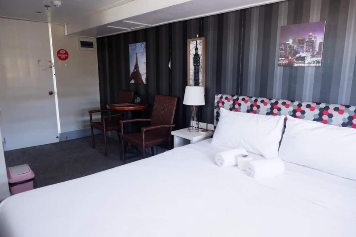 Estudio Deluxe, 1 cama de matrimonio | Wifi gratis