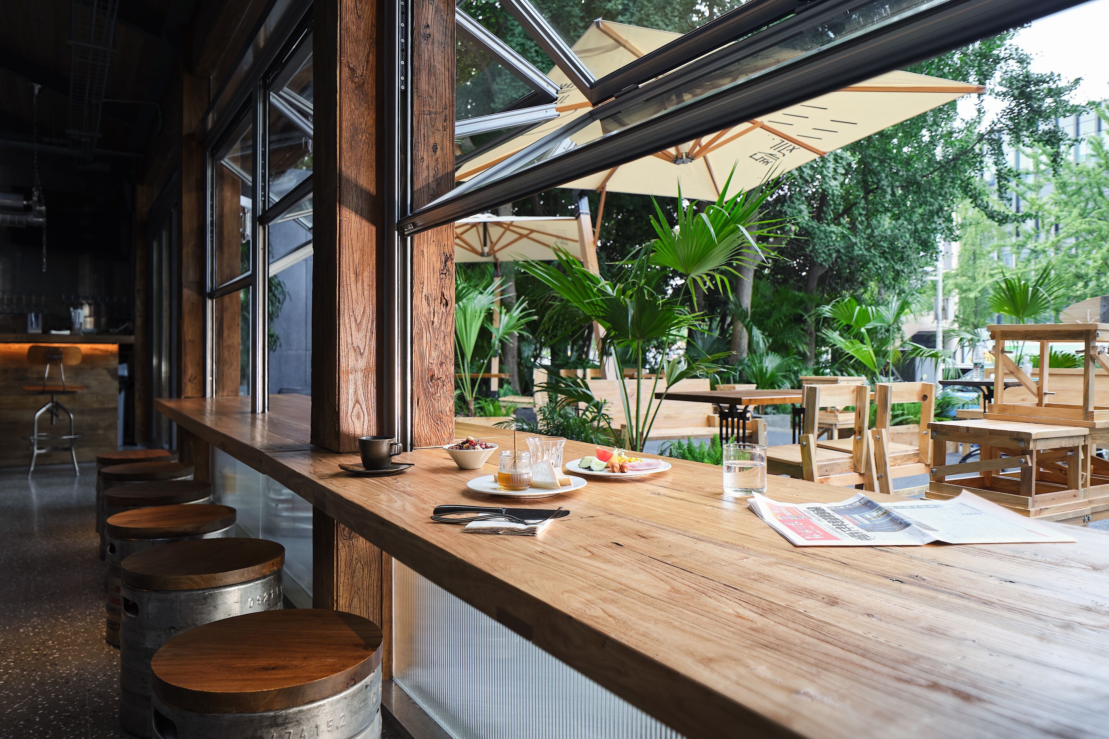 Daily buffet breakfast (CNY 29 per person)