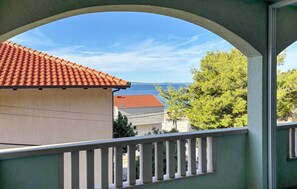 Property grounds - Awesome apartment in Duce with WiFi (Duce)