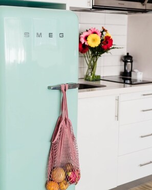 Private kitchen - Stylish Apt w/ In-Unit Laundry • Rooftop Pool (Playa del Carmen,)