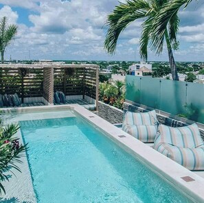 Indoor pool - Stylish Apt w/ In-Unit Laundry • Rooftop Pool (Playa del Carmen,)