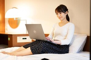 Double Room - CHIGUSAHOTEL (Kitakyushu)