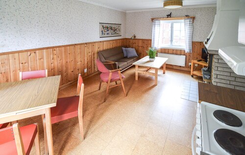 Stunning home in Ekshärad with WiFi