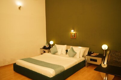 DNC Shevaroys Resorts & Spa