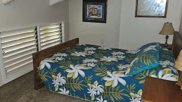 5 bedrooms, iron/ironing board, WiFi, bed sheets