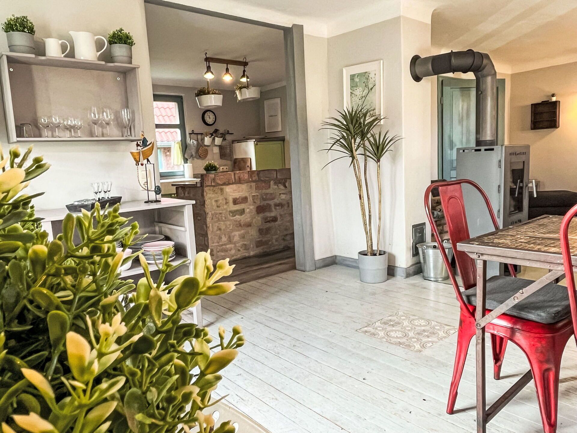 Meubles, Design Intérieur, Bois, Sol, Salon, Pièce, Sol, Chaise, Domicile, Plafond