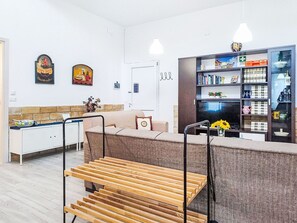 Lobby - Beautiful private villa for 8 guests with private pool, WIFI, A/C, TV and patio (Alcamo)