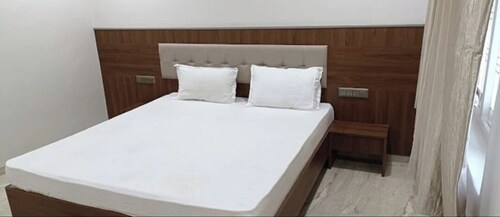 Hotel Rupali Porbandar