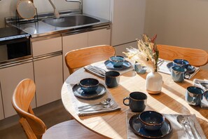 Interior detail - HouseHotel Gotanda (Shinagawa-ku,Nishi-Gotanda)