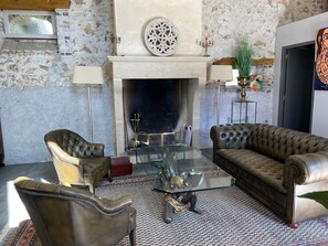 Interior - Domaine De La Chênaie: Les Fresnes (Gien)