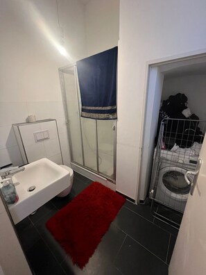 Towels, soap, toilet paper