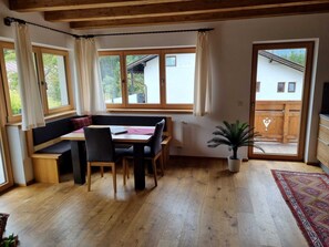 Comfort Apartment, Balcony, Mountain View | In-room dining - Schickster Mountain Lodge (Leutasch)