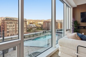 Interior - Cozy studio-apartment in welcoming Salt Lake City with amazing city view (Salt Lake City)
