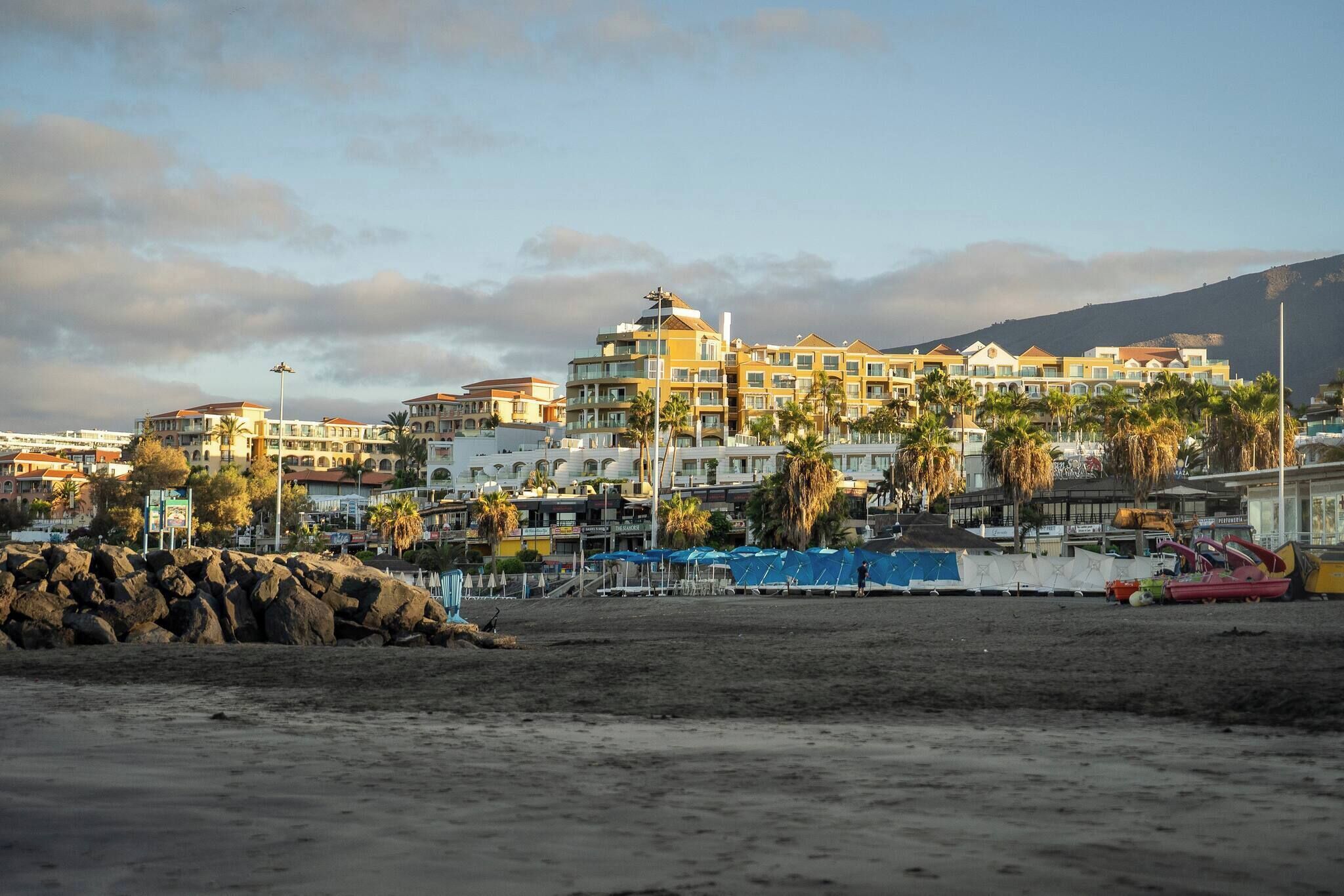 Vil·la, 4 dormitoris, piscina privada, vistes a la ciutat | Platja