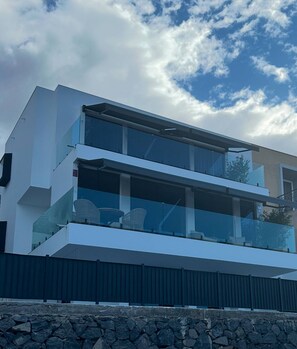 Villa, 4 habitaciones, piscina privada, vistas a la ciudad | Exterior