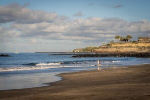Beach - Luxury Oasis in Costa Adeje (Adeje)