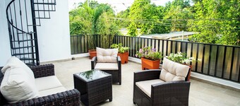 Just a 5 minute walk from La Romana Cruise Port.