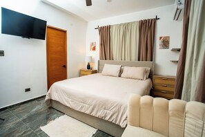 3 多间卧室、熨斗/熨衣板、WiFi、床单