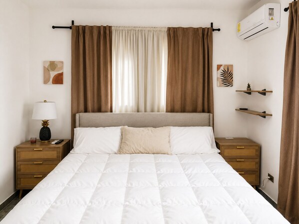 3 bedrooms, iron/ironing board, travel cot, free WiFi
