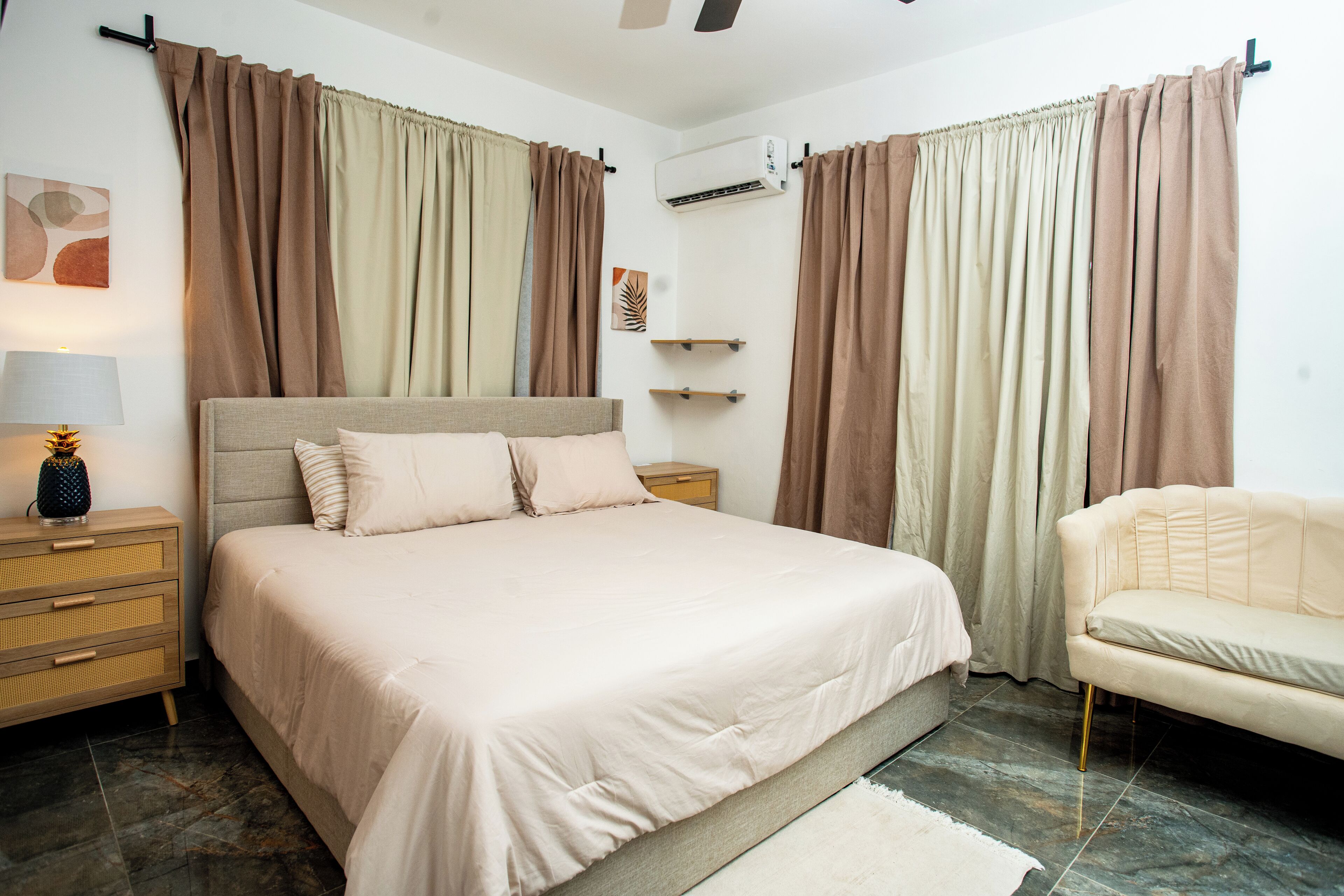 3 Schlafzimmer, Bügeleisen/Bügelbrett, WLAN, Bettwäsche