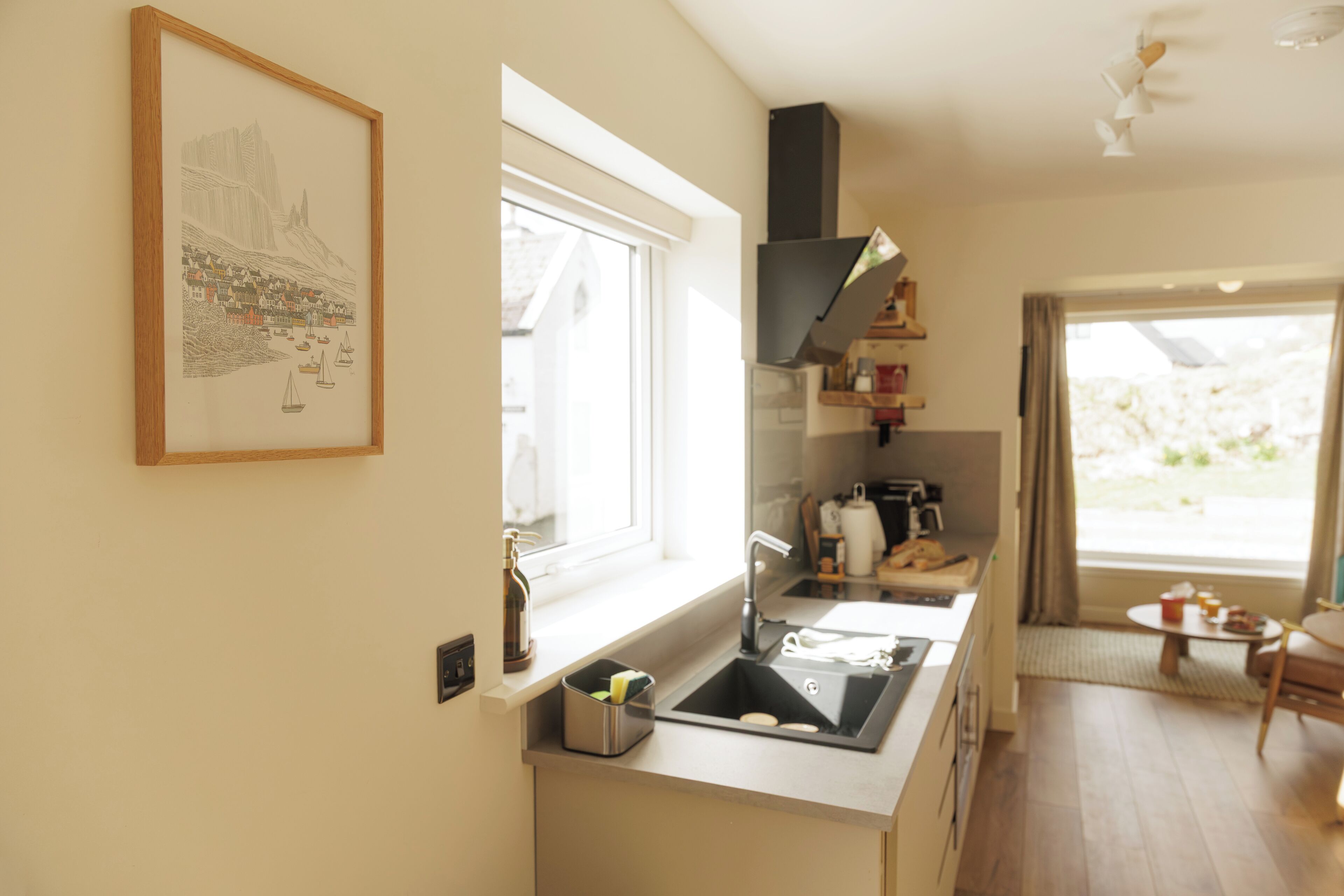 Fridge, microwave, stovetop, coffee/tea maker