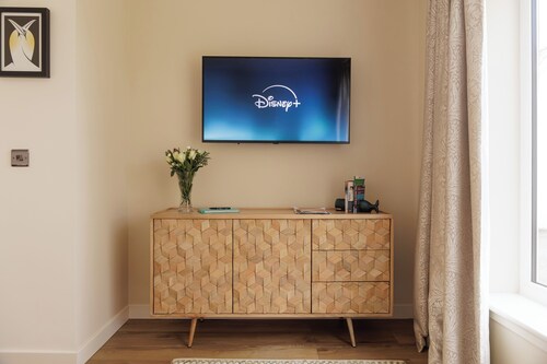  Cosy Cottage with sea view, 10 mins from Portree