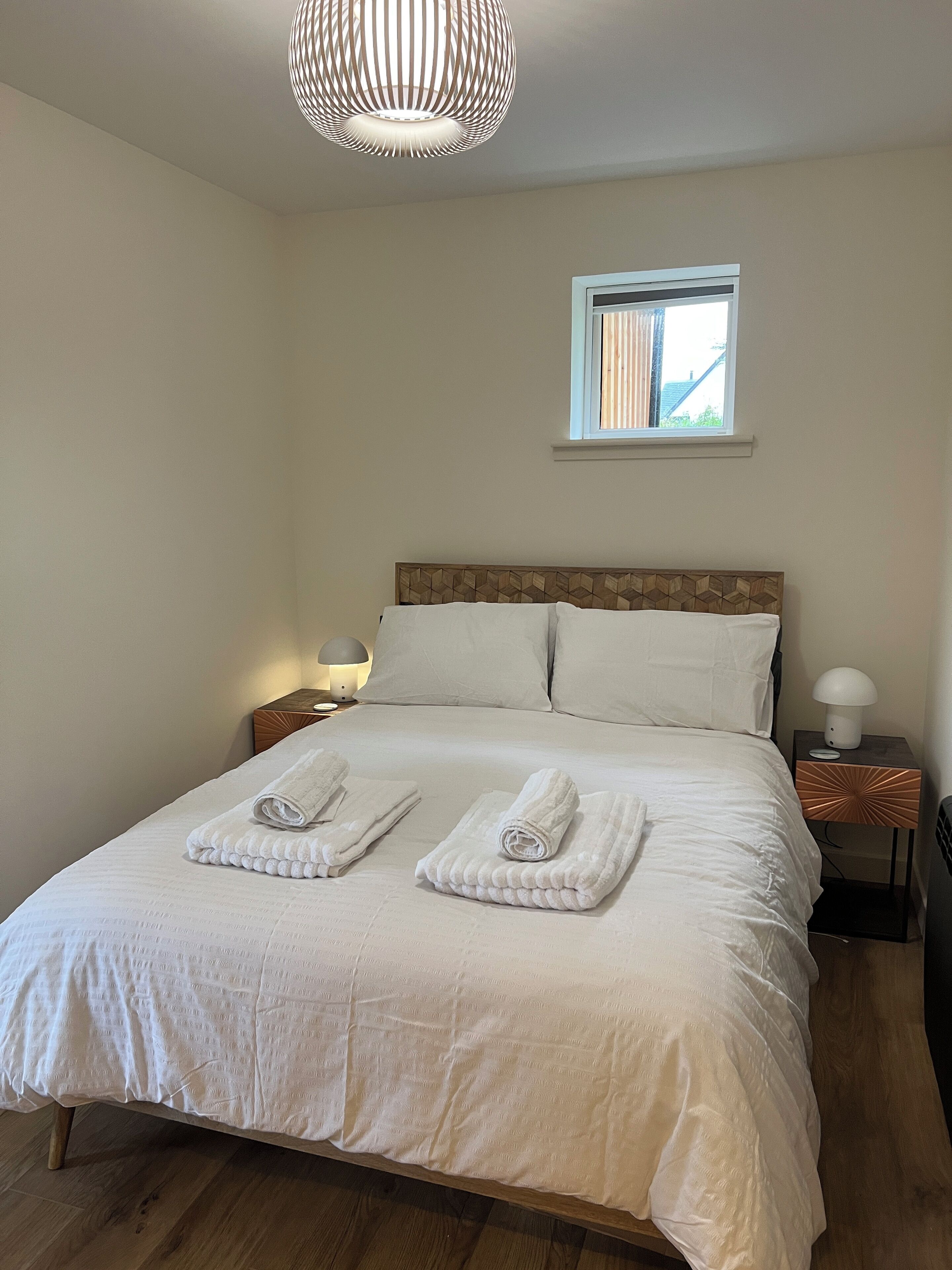 Ilmainen Wi-Fi, vuodevaatteet, pääsy pyörätuolilla