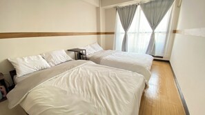 WiFi - 10 Units 20 Beds/Tsutenkaku Tower - Namba Room (Ebisu Higashi, Naniwa-ku, Osaka City)