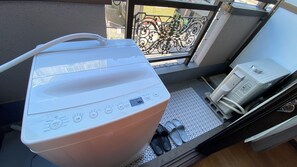 Interior - 10 Units 20 Beds/Tsutenkaku Tower - Namba Room (Ebisu Higashi, Naniwa-ku, Osaka City)