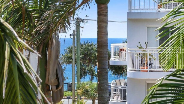 Unclassified image, 1 of 15, button - Coolum Terrace Retreat – Beach, Cafes, Shops (Sunshine Coast)